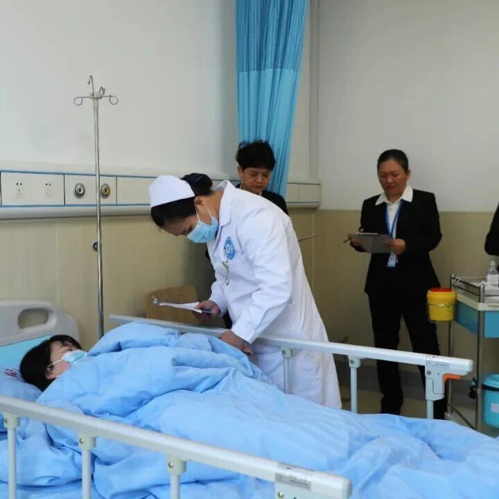 全市卫健系统护理技能竞赛举行