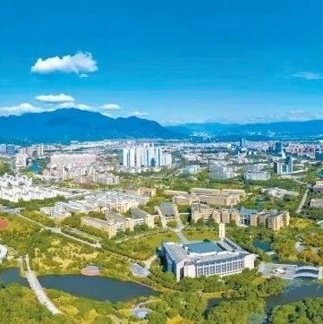 “真正把教育摆在先行官的位置”——习近平同志在福建工作期间关于教育工作的探索与实践