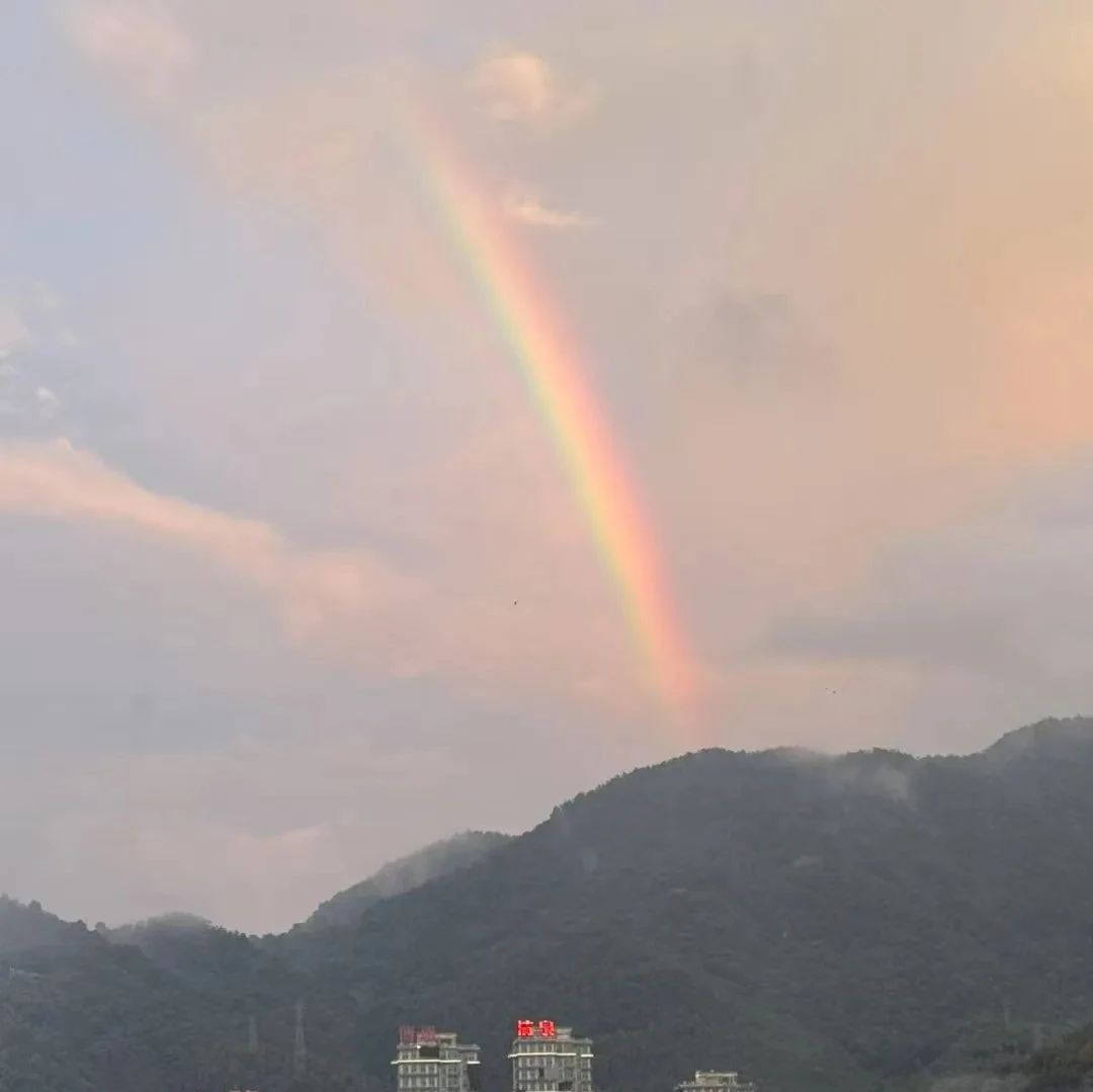 刚刚！福安天空中的美丽彩虹你看到了吗？