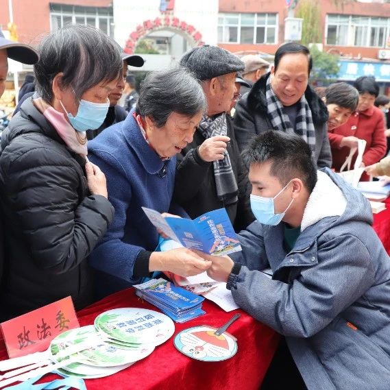 福安举办“全民反恐 共创平安”集中宣传活动