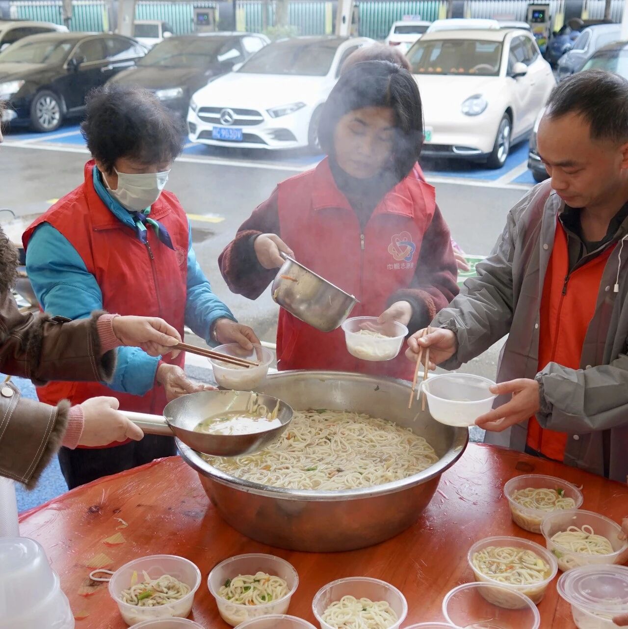 阳春社区开展“学雷锋·文明实践我行动”志愿服务活动