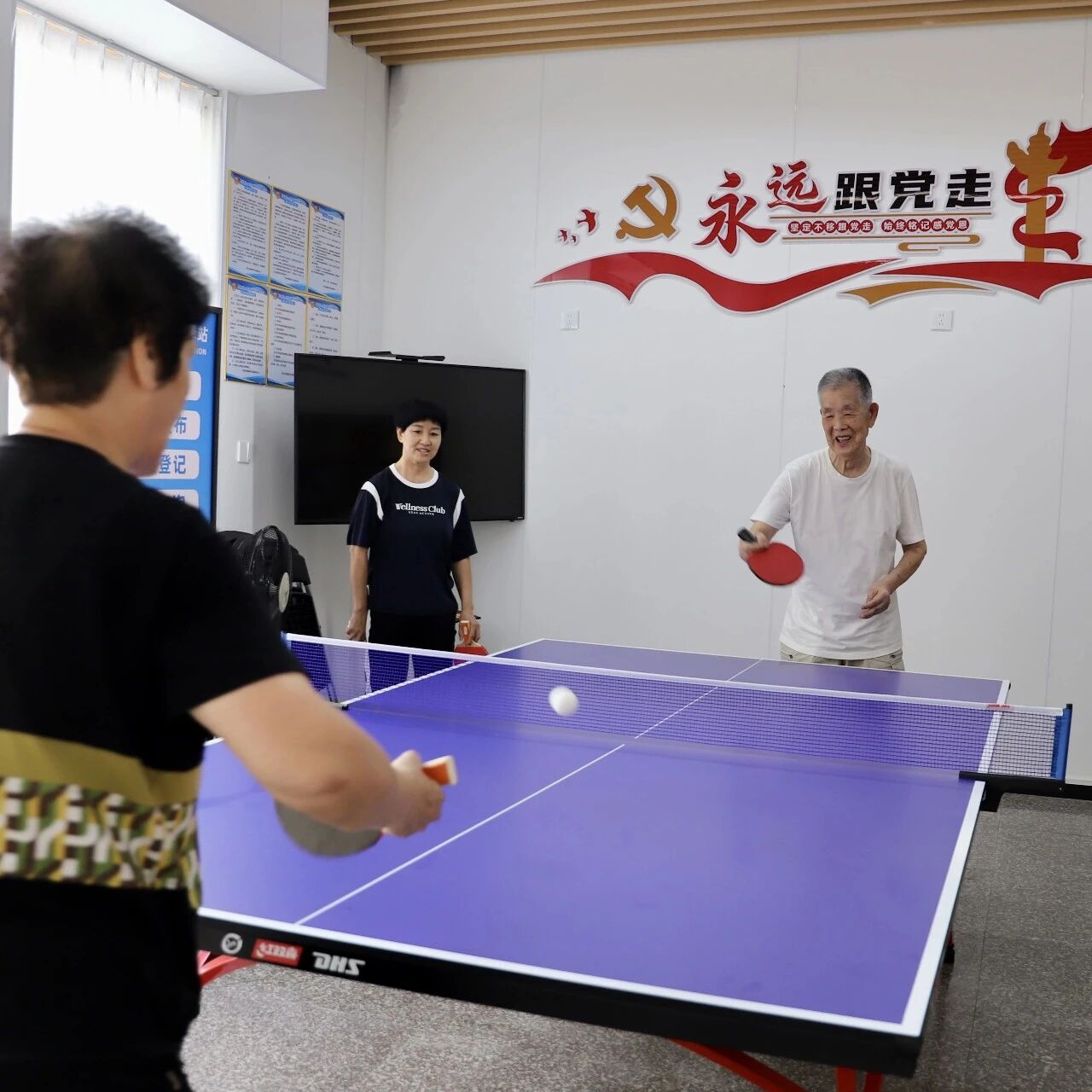 市总工会送出56张球桌，全民健身从“赛场”延伸到“家门口”！