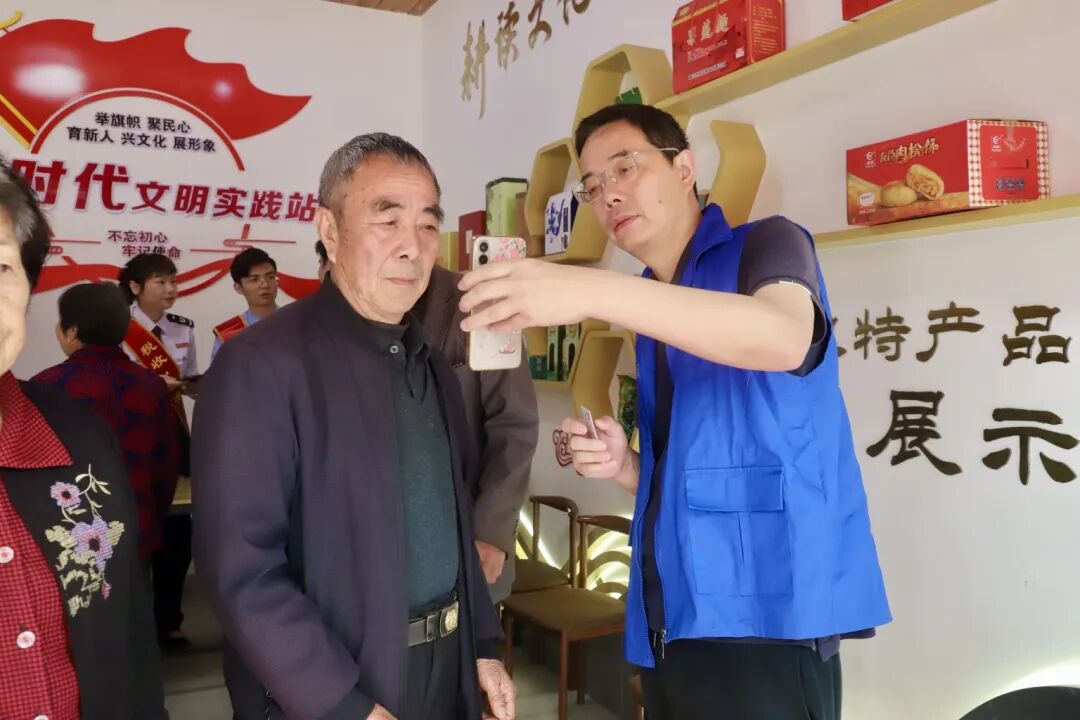 adad33e73d72b28a0ff947841d1c69f9