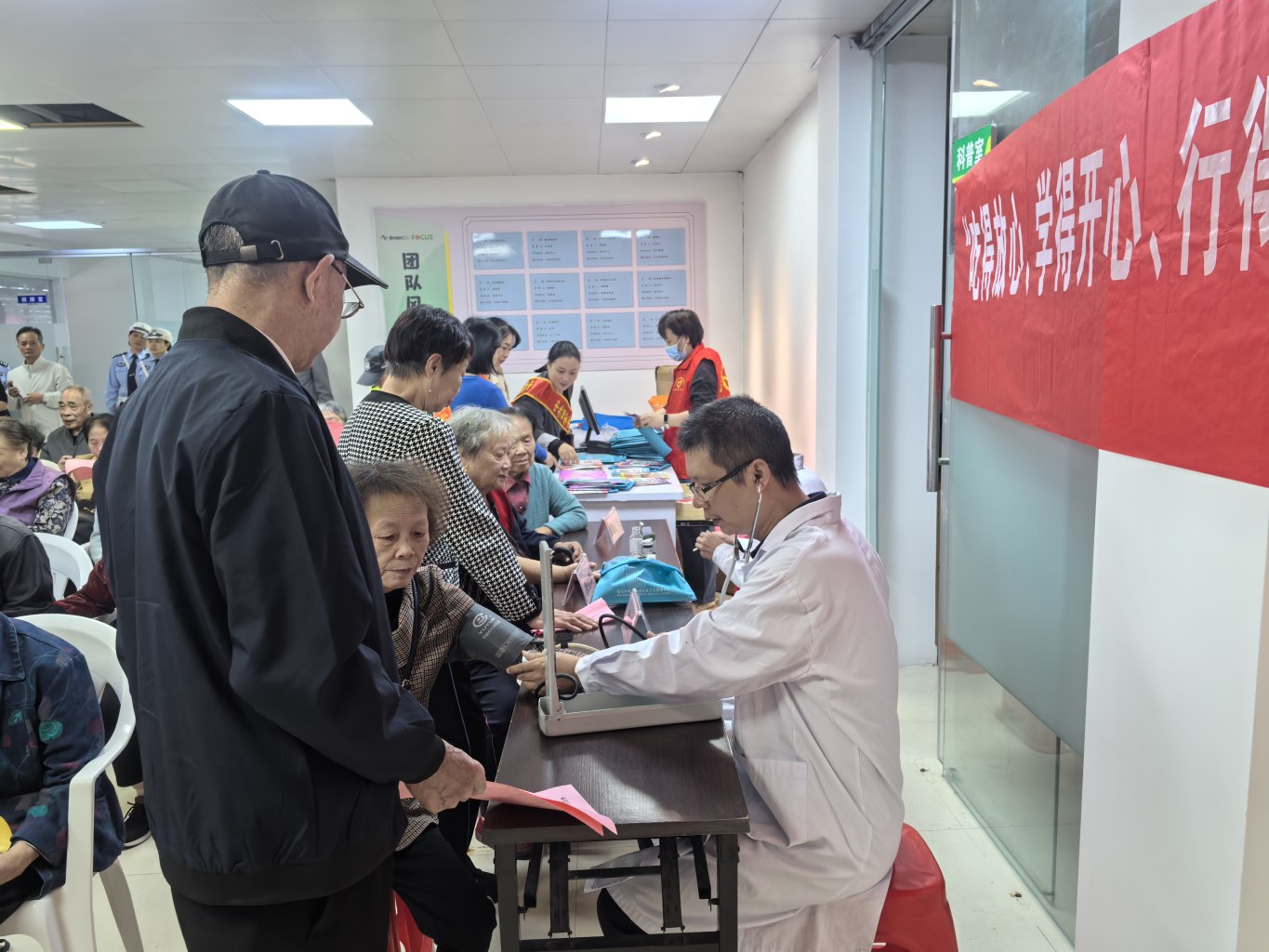 b49ae45578ecf77de274e5fda838dd0c