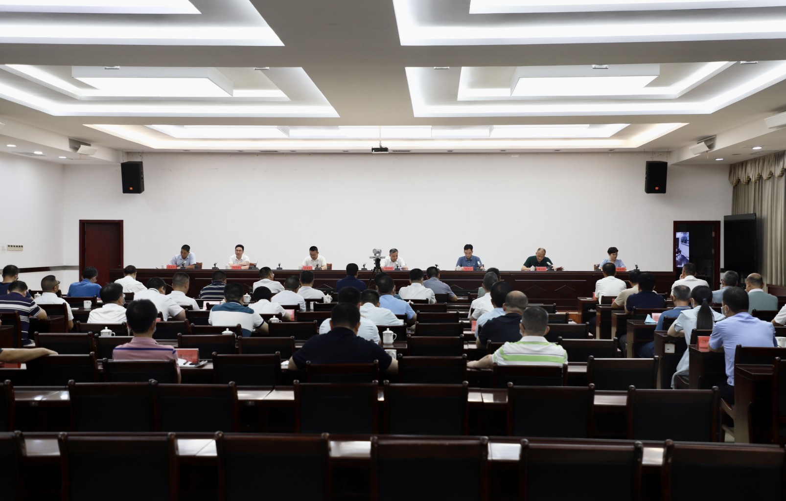 全市安全生产 防汛防台 信访维稳工作部署会议召开
